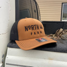 Load image into Gallery viewer, North 44 Farm Snapback Hats
